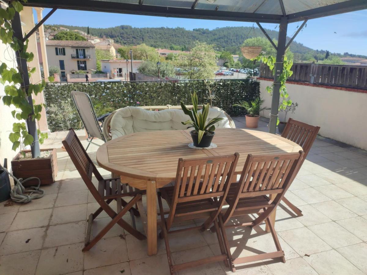 Appartement Provencal Avec Terrasse Dans Le Var Les Arcs-sur-Argens Exteriér fotografie