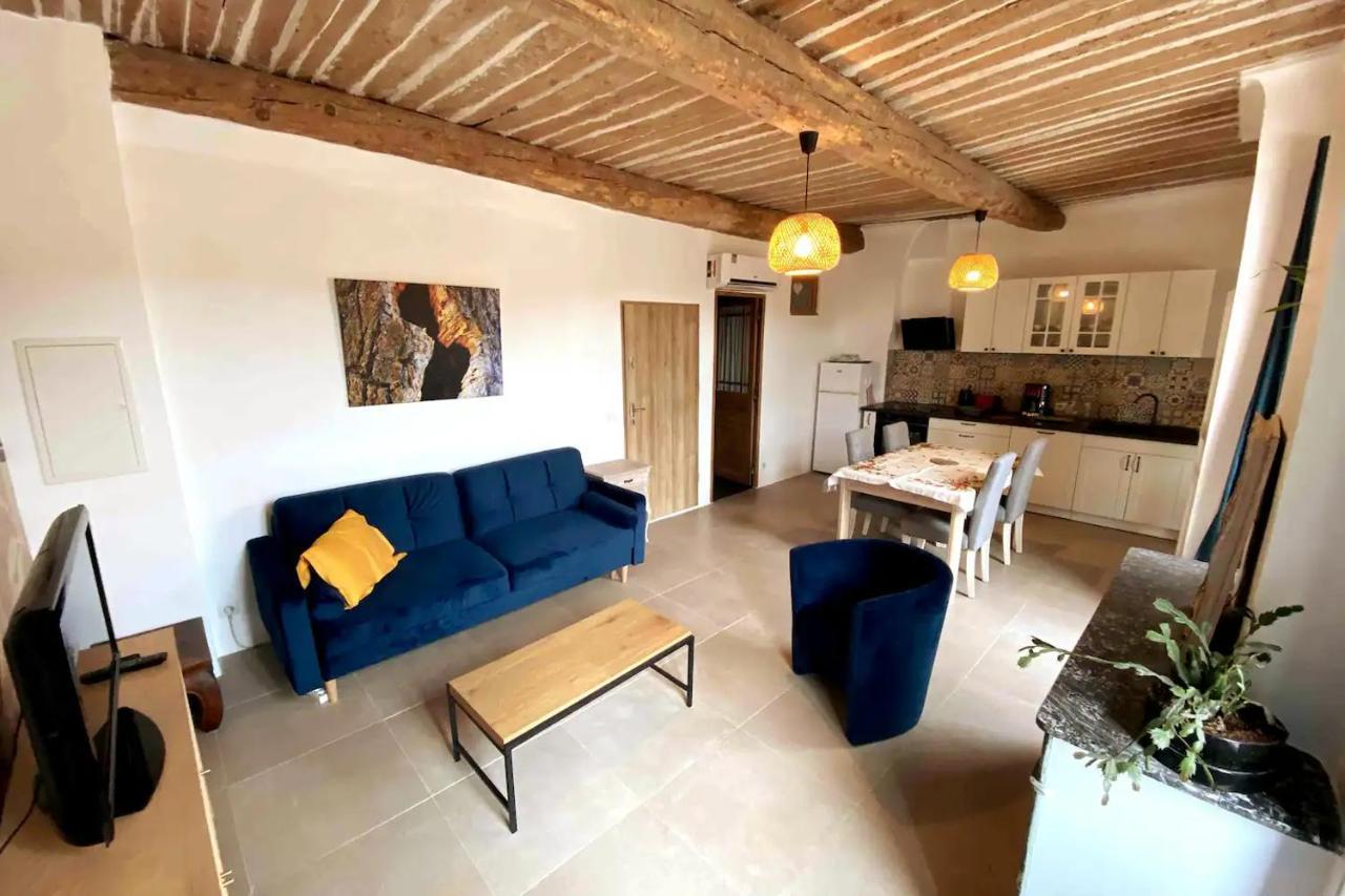 Appartement Provencal Avec Terrasse Dans Le Var Les Arcs-sur-Argens Exteriér fotografie